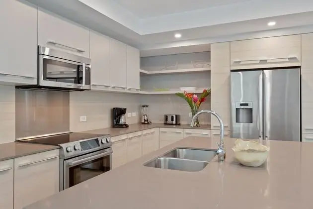 3 Bedroom Residence Garden or Pool View