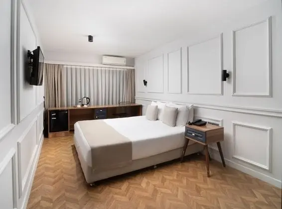 Deluxe Üç Kişilik Oda
