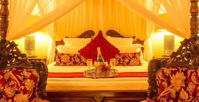 Honeymoon Süit, Göl Manzaralı