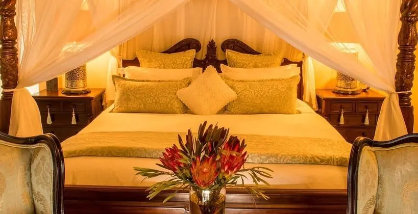 Honeymoon Süit, Göl Manzaralı