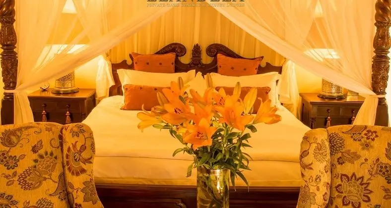 Honeymoon Süit, Göl Manzaralı