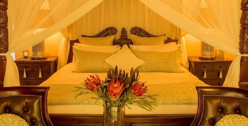 Honeymoon Süit, Göl Manzaralı