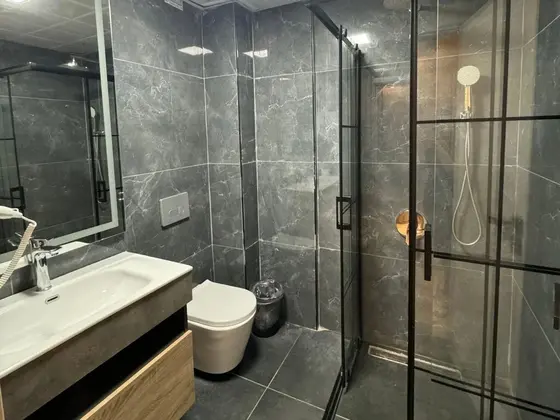 Göl Manzaralı Standard Oda