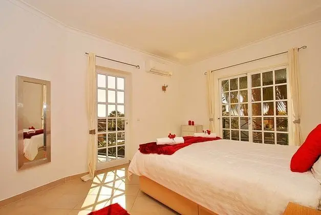 Villa, 5 Yatak Odası, Kişiye Özel Havuzlu