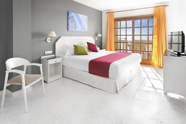 Deluxe Tek Büyük Yataklı Oda, Deniz Manzaralı