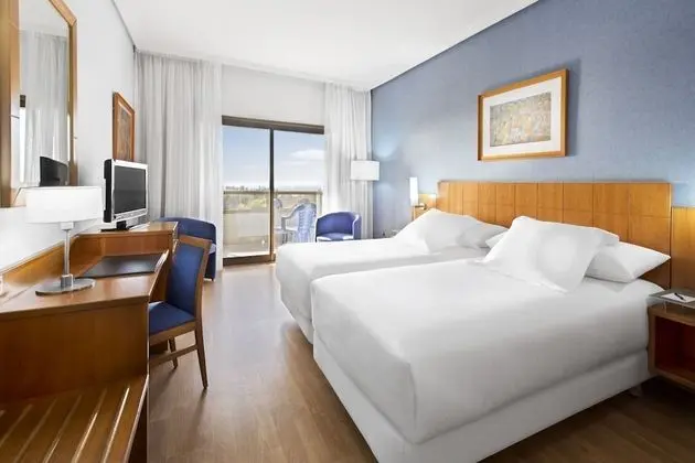 Standard Tek Büyük Yataklı Oda (2 Adults + 1 Child)