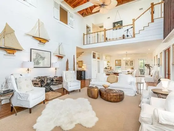 Ev, Birden Çok Yatak, Havuz Kullanımı, Okyanus Manzaralı