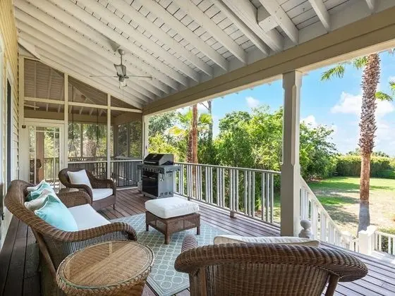 Ev, Birden Çok Yatak, Havuz Kullanımı, Okyanus Manzaralı