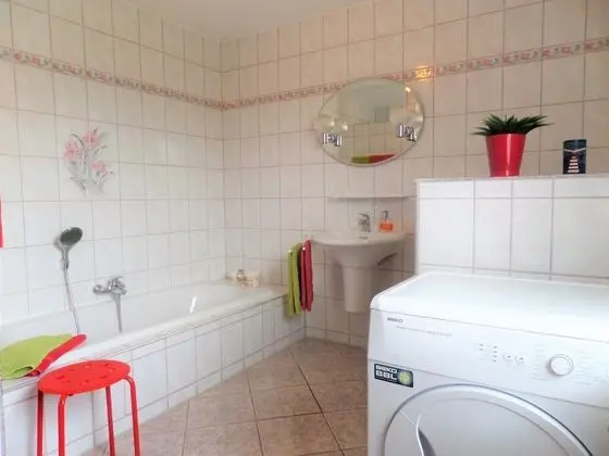 Standard Apart Daire, Özel Banyo, Nehir Manzaralı (Ferienwohnung 2)