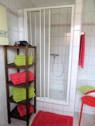 Standard Apart Daire, Özel Banyo, Nehir Manzaralı (Ferienwohnung 2)