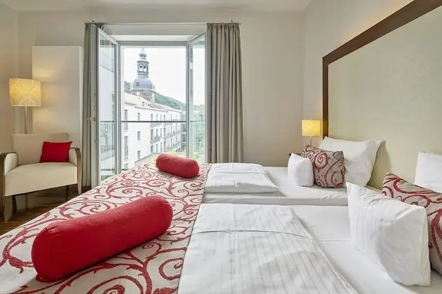 Superior Tek Büyük Yataklı Oda