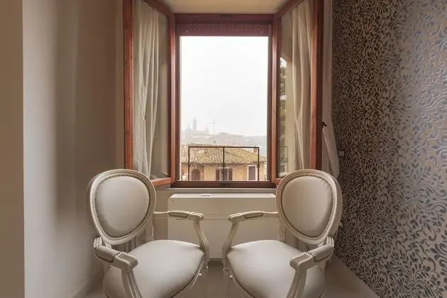 Deluxe Üç Kişilik Oda, Balkon