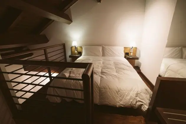 Deluxe Üç Kişilik Oda (Mezzanine)