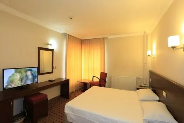 Standart Oda, Şehir Manzaralı