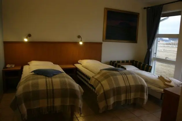 Triple Room with Hot Tub Access