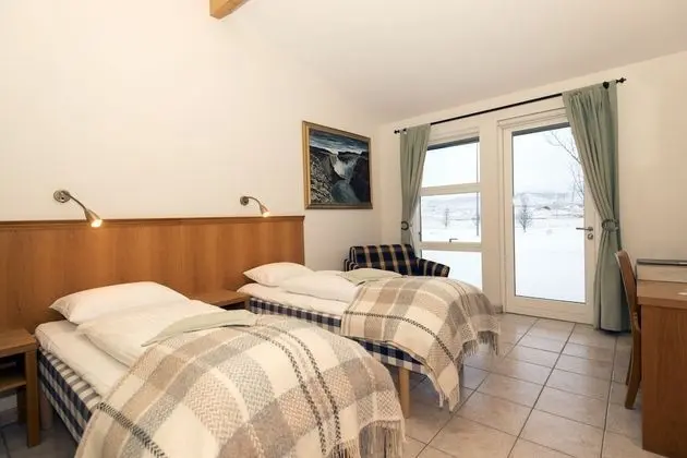 Triple Room with Hot Tub Access