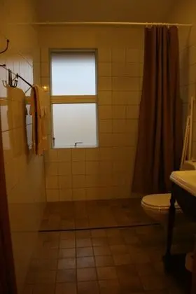 Triple Room with Hot Tub Access
