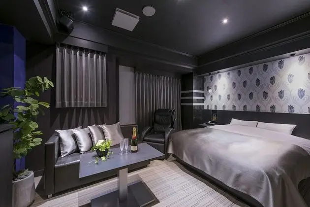 Deluxe Oda, Sigara İçilebilir