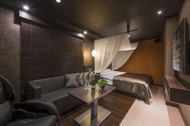 Deluxe Oda, Sigara İçilebilir