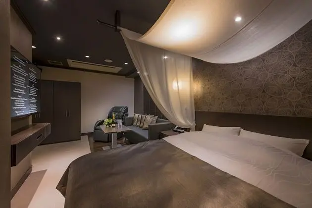 Deluxe Oda, Sigara İçilebilir