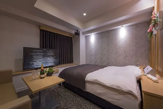 Deluxe Oda, Sigara İçilebilir