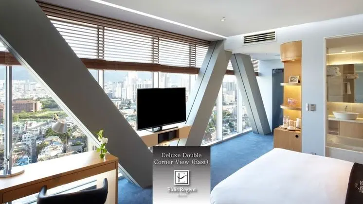 Deluxe Double Room (E - New Wing, Call Hotel directly to check Corner Room availability)