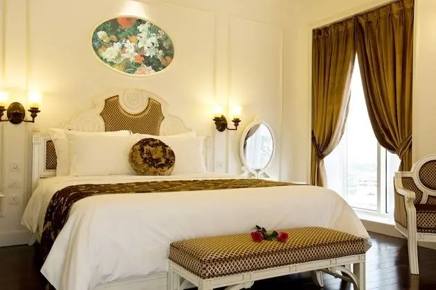 Deluxe Tek Büyük Yataklı Oda (Premier)