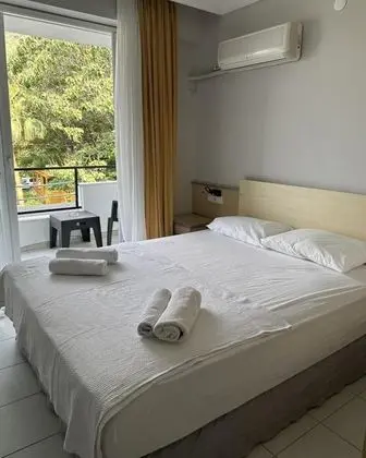 Standart Oda,havuz Veya Bahçe Manzaralı,balkonlu