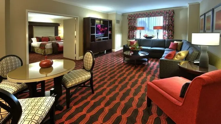 Monarch Suite