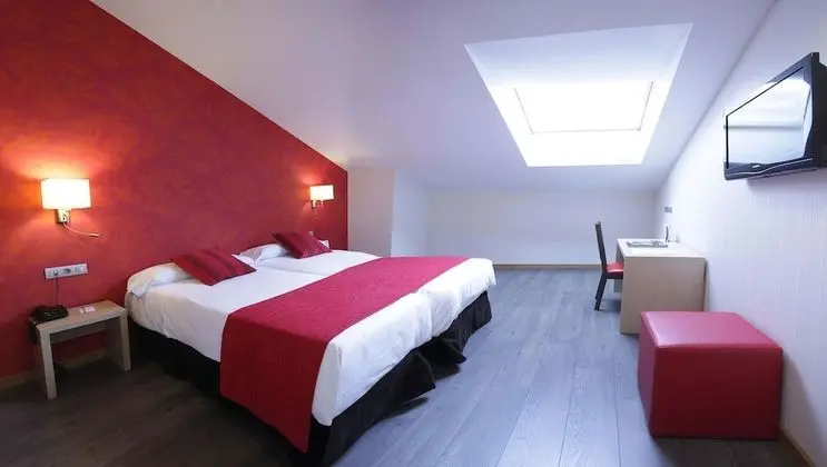 Standard Tek Büyük Yataklı Oda, 1 Çift Kişilik veya 2 Tek Kişilik Yatak