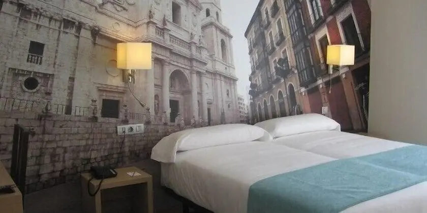 Standard Tek Büyük Yataklı Oda, 1 Çift Kişilik veya 2 Tek Kişilik Yatak