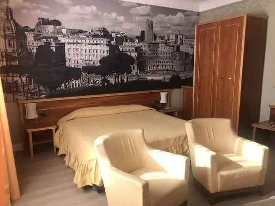 Standard Tek Büyük veya İki Ayrı Yataklı Oda