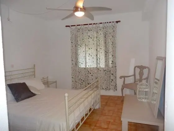 Ev, 2 Yatak Odası, Bahçe Manzaralı