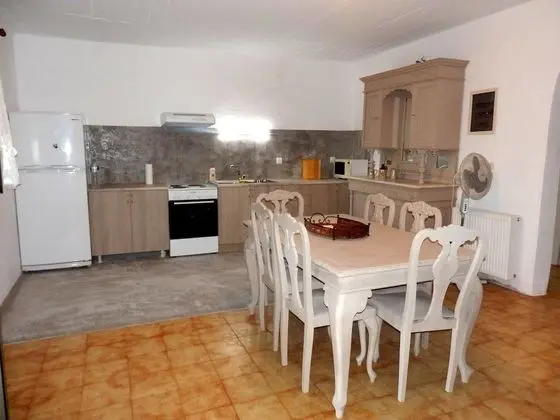 Ev, 2 Yatak Odası, Bahçe Manzaralı