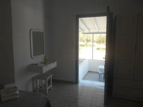 Tek Büyük Yataklı Oda, Bahçe Manzaralı