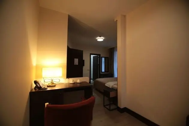 Deluxe Üç Kişilik Oda