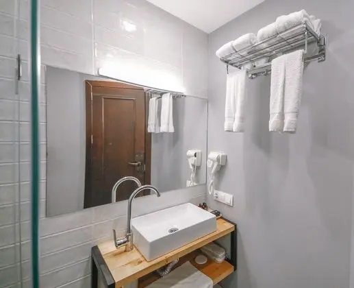 Deluxe Üç Kişilik Oda