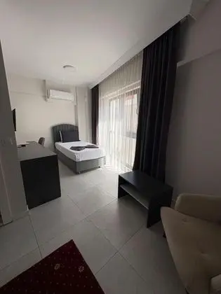 https://images.odamax.com/img/1920x1080/odamax/image/upload/Elea_Premium_Stay_202609251709335_WhatsApp_Image_2026_09_25_at_13_52_25.jpeg