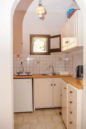 Tek Büyük Yataklı Oda, 1 Çift Kişilik Yatak, Sigara İçilmez (5)