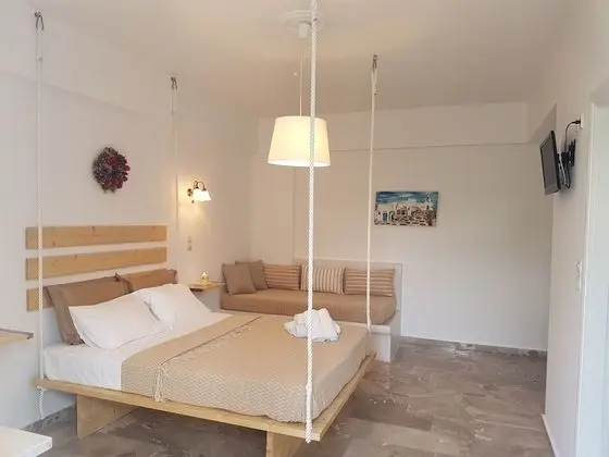 Stüdyo (3 Adults)