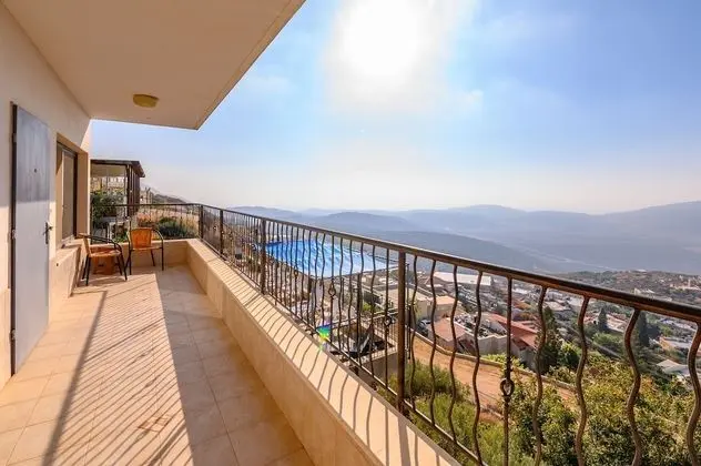 Family Dört Kişilik Oda, Balkon