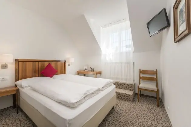 Economy Tek Büyük Yataklı Oda