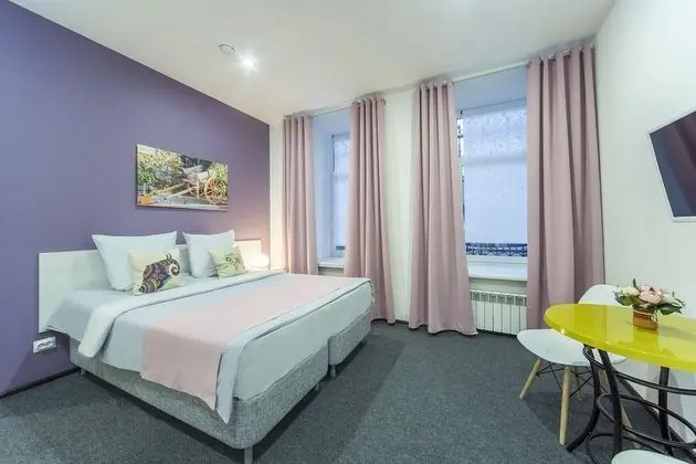 Comfort Tek Büyük veya İki Ayrı Yataklı Oda