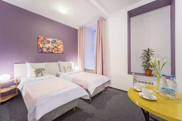 Comfort Tek Büyük veya İki Ayrı Yataklı Oda