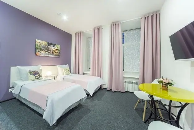 Comfort Tek Büyük veya İki Ayrı Yataklı Oda