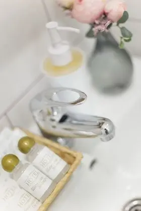 Comfort Tek Büyük veya İki Ayrı Yataklı Oda