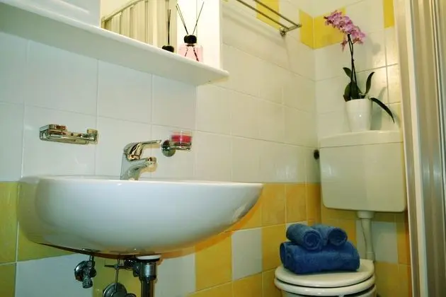 Economy Üç Kişilik Oda