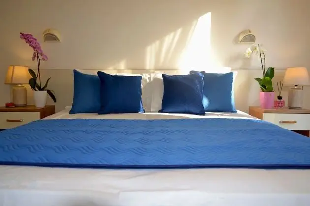 Tek Büyük veya İki Ayrı Yataklı Oda