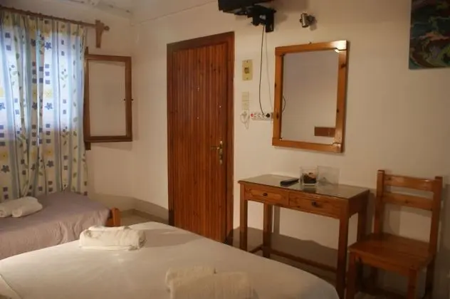 Basic Tek Büyük veya İki Ayrı Yataklı Oda, Engellilere Uygun