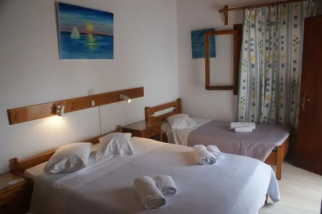 Basic Üç Kişilik Oda